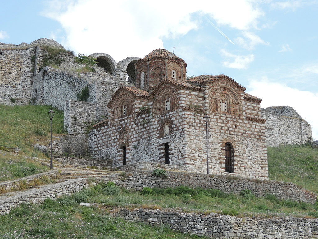 605 - Berat chiesa paleocristiana - Albania