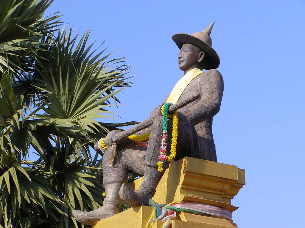 594 - Vientiane stupa Pha That Luang - Laos