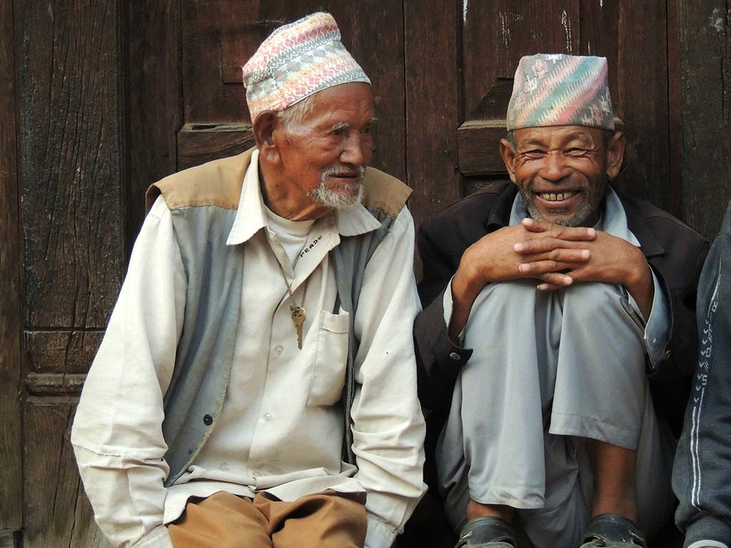 941 - Per le strade della citta' vecchia di Bhagdaon/3 - Nepal