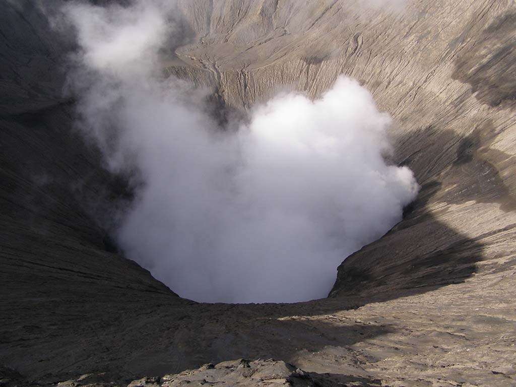 486 - Giava cratere vulcano Bromo - Indonesia