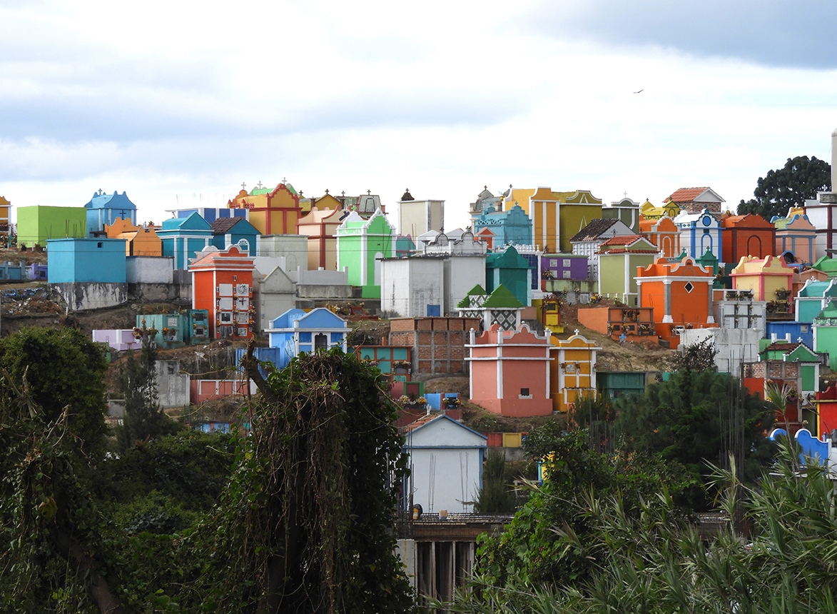Cimitero colorato a Chichicastenango - Guatemala