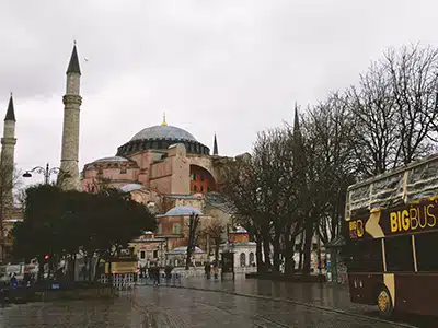 A Istanbul dialogo con gli artisti Devrim Erbil e Alessandro Busci