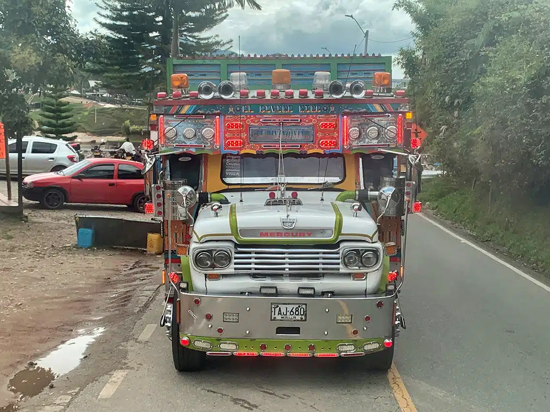 1133 - Chiva bus - Colombia
