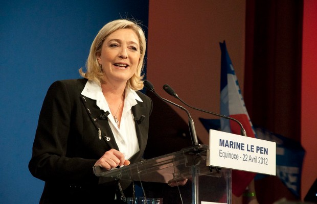 LE PEN: NON SILUREREMO <BR> NOI IL NUOVO PREMIER