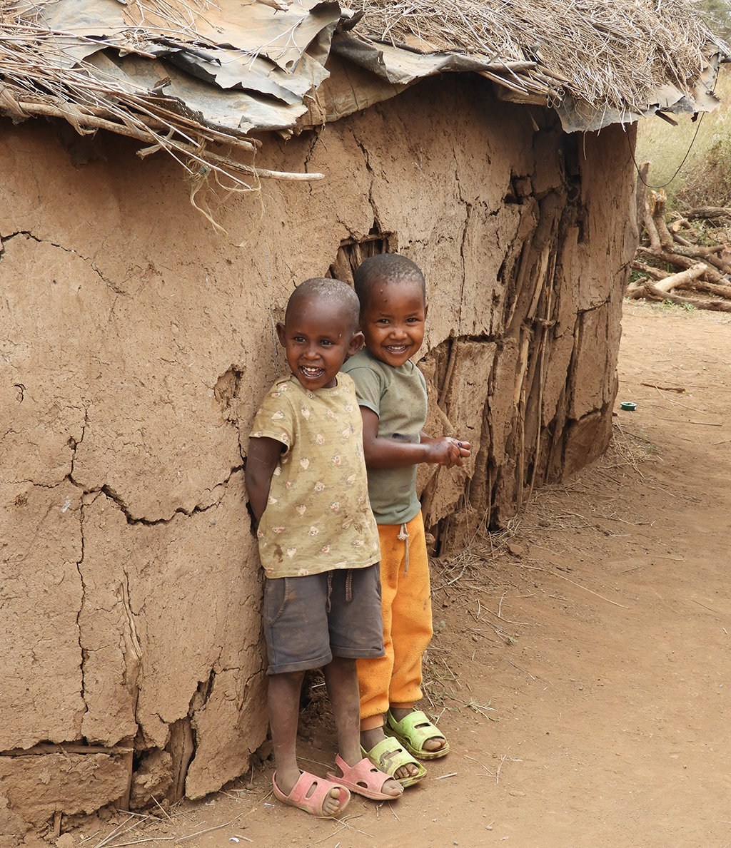 27 - Villaggio Masai nel Parco Nazionale Amboseli - Kenya