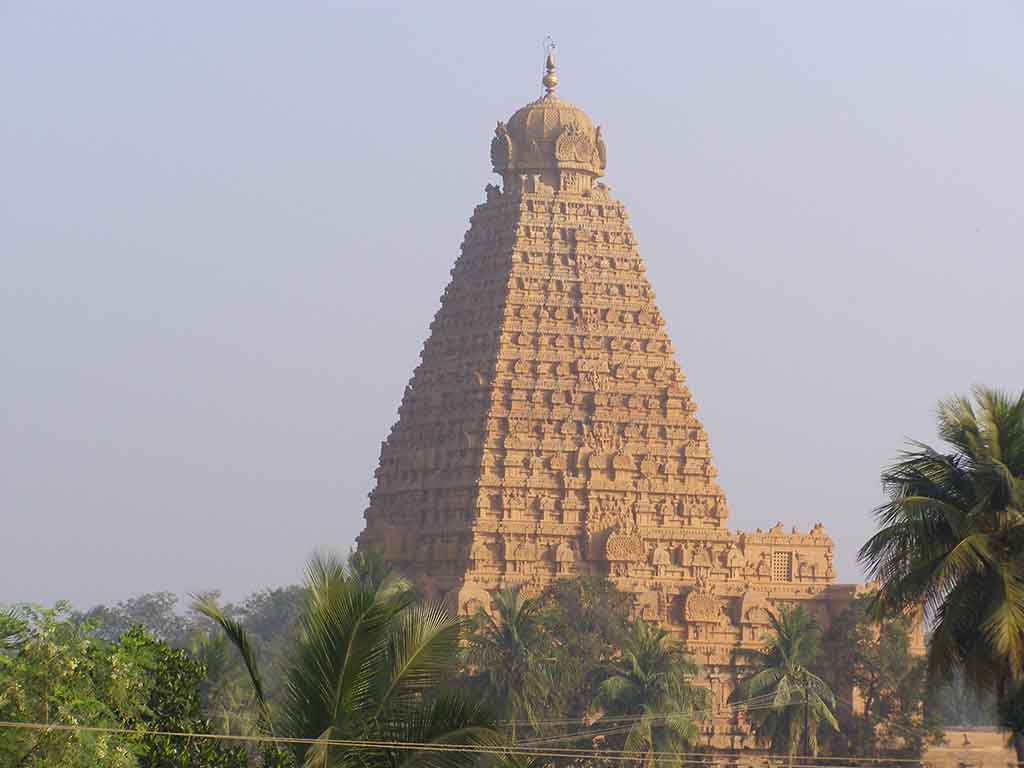 840 - Brihadisvara tempio Tamil Nadu