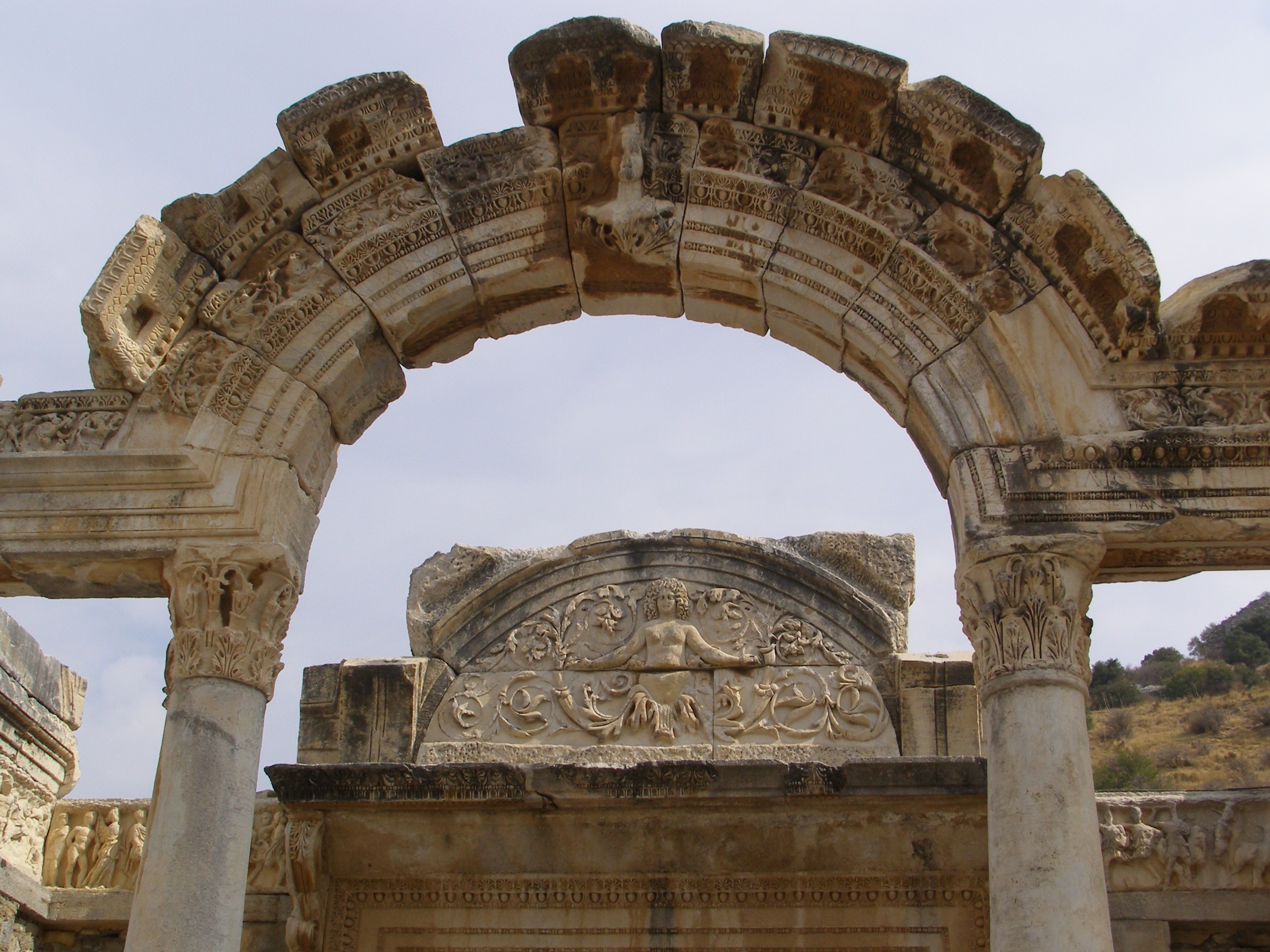 674 - Efeso