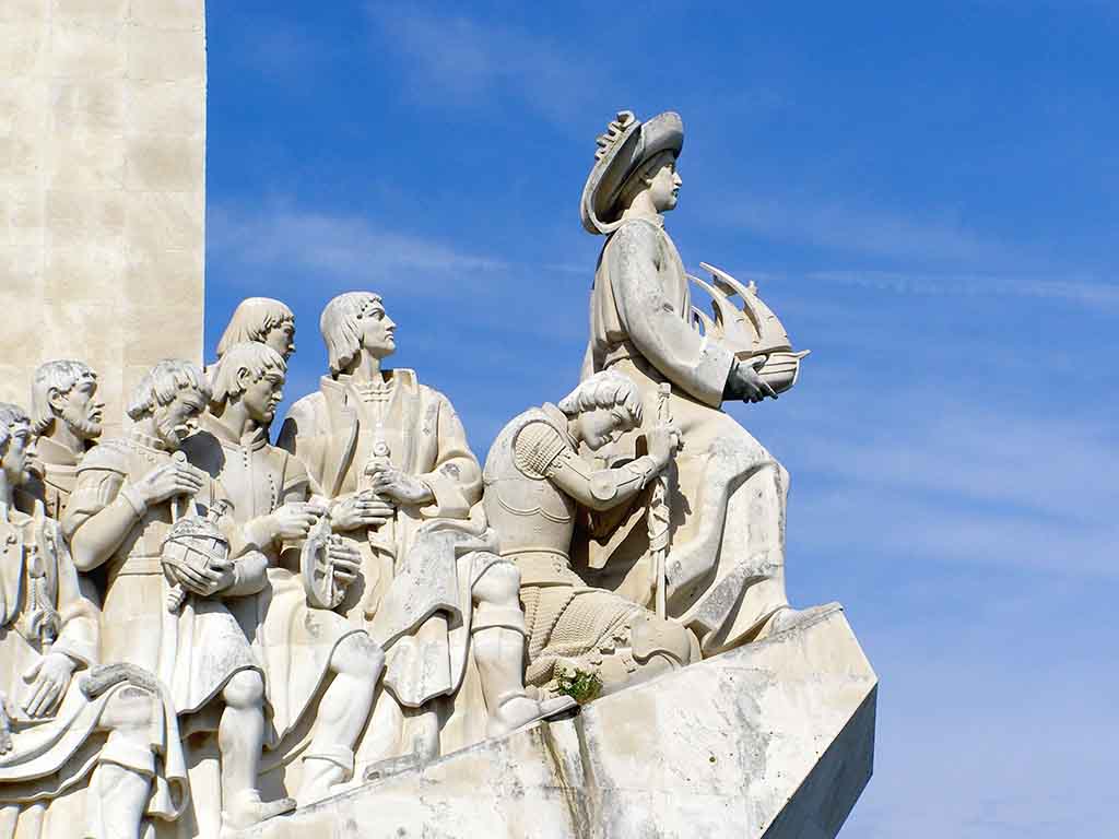 890 - Particolare del Monumento delle Scoperte a Lisbona