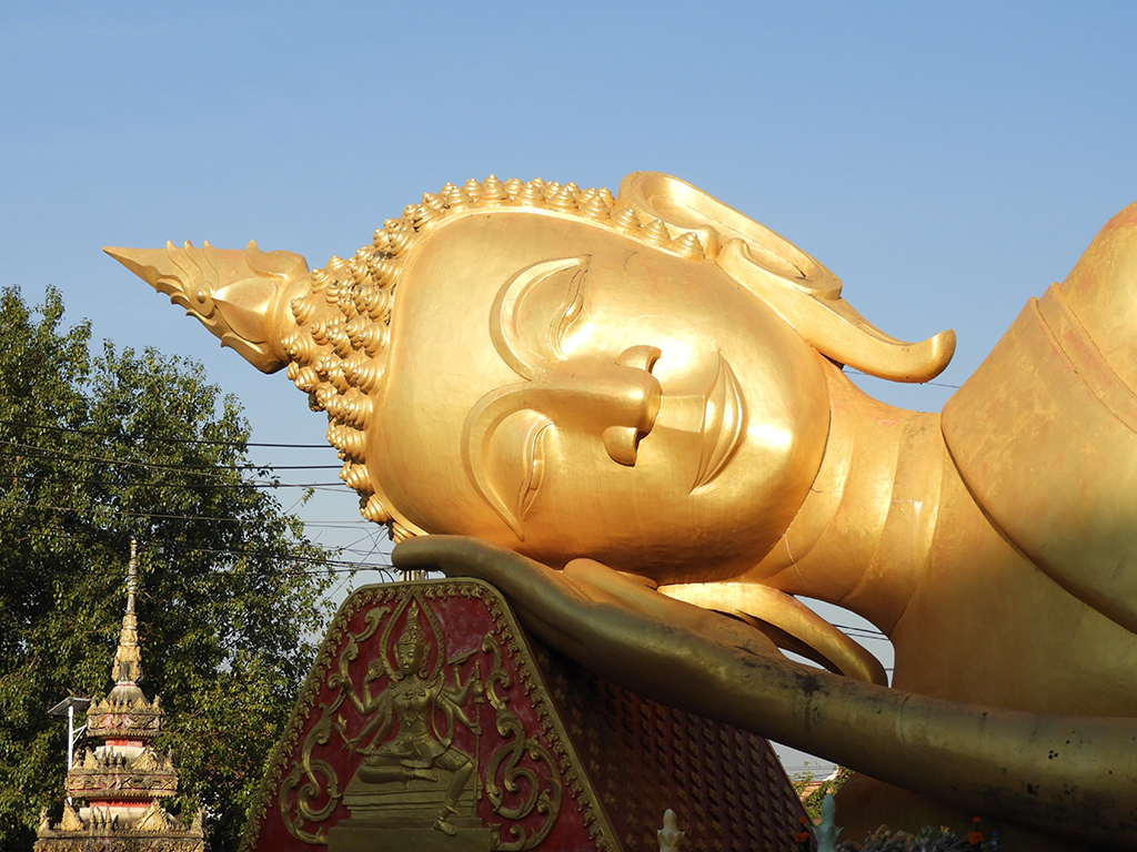 1285 - Budda sdraiato a Wat That Luang Tai Vientiane