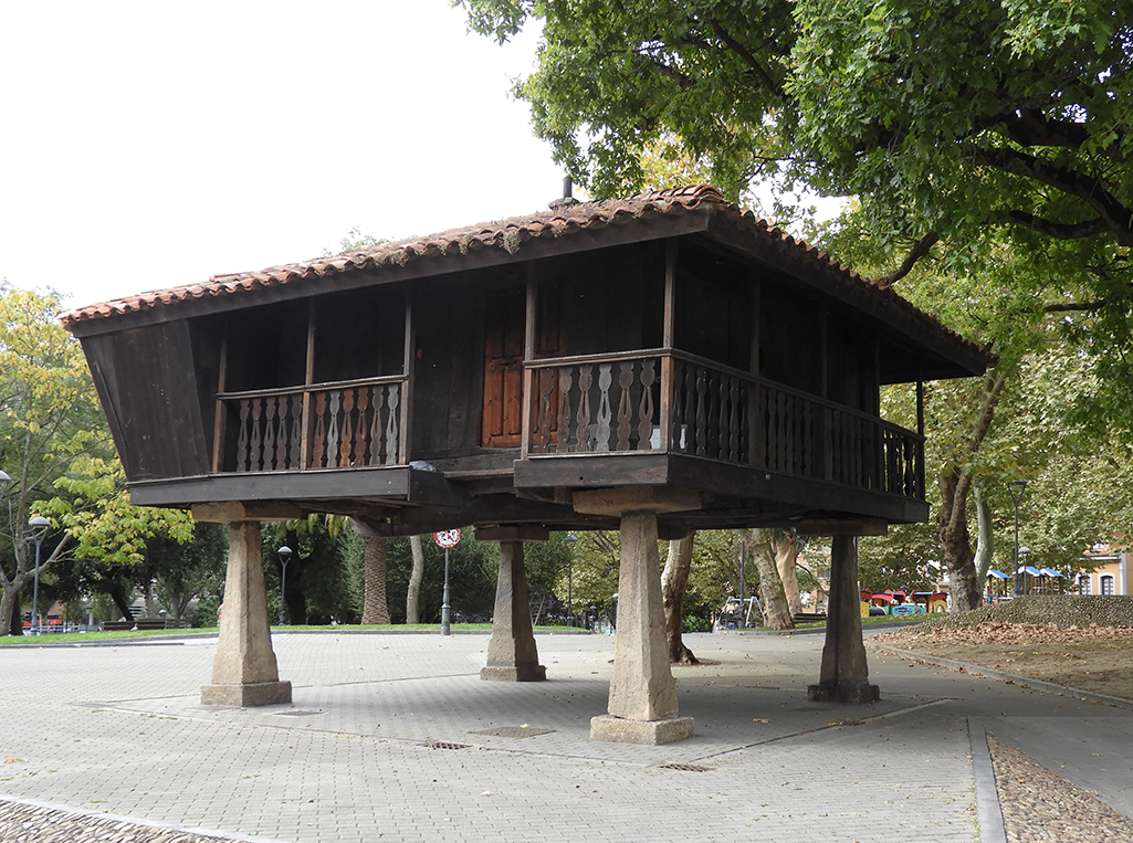 Granaio tradizionale a Aviles - Asturie
