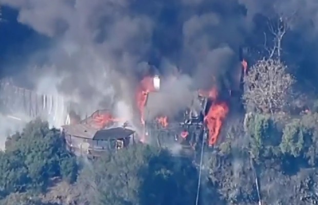 INCENDI LOS ANGELES: <BR> I MORTI SALGONO A 24