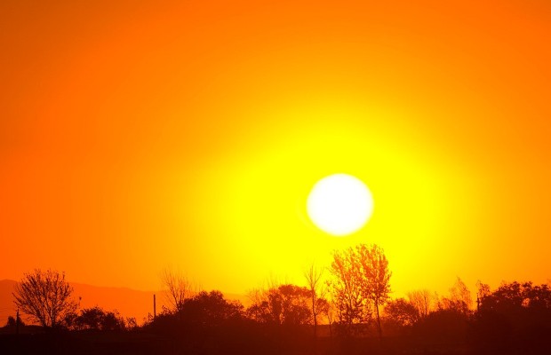  ANCORA PICCHI CALDO <br> MA QUALCHE TEMPORALE 