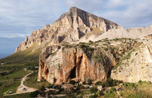 Il sindaco di Custonaci pronto a chiedere riconoscimento Unesco per zona Monte Cofano e Grotta Mangiapane