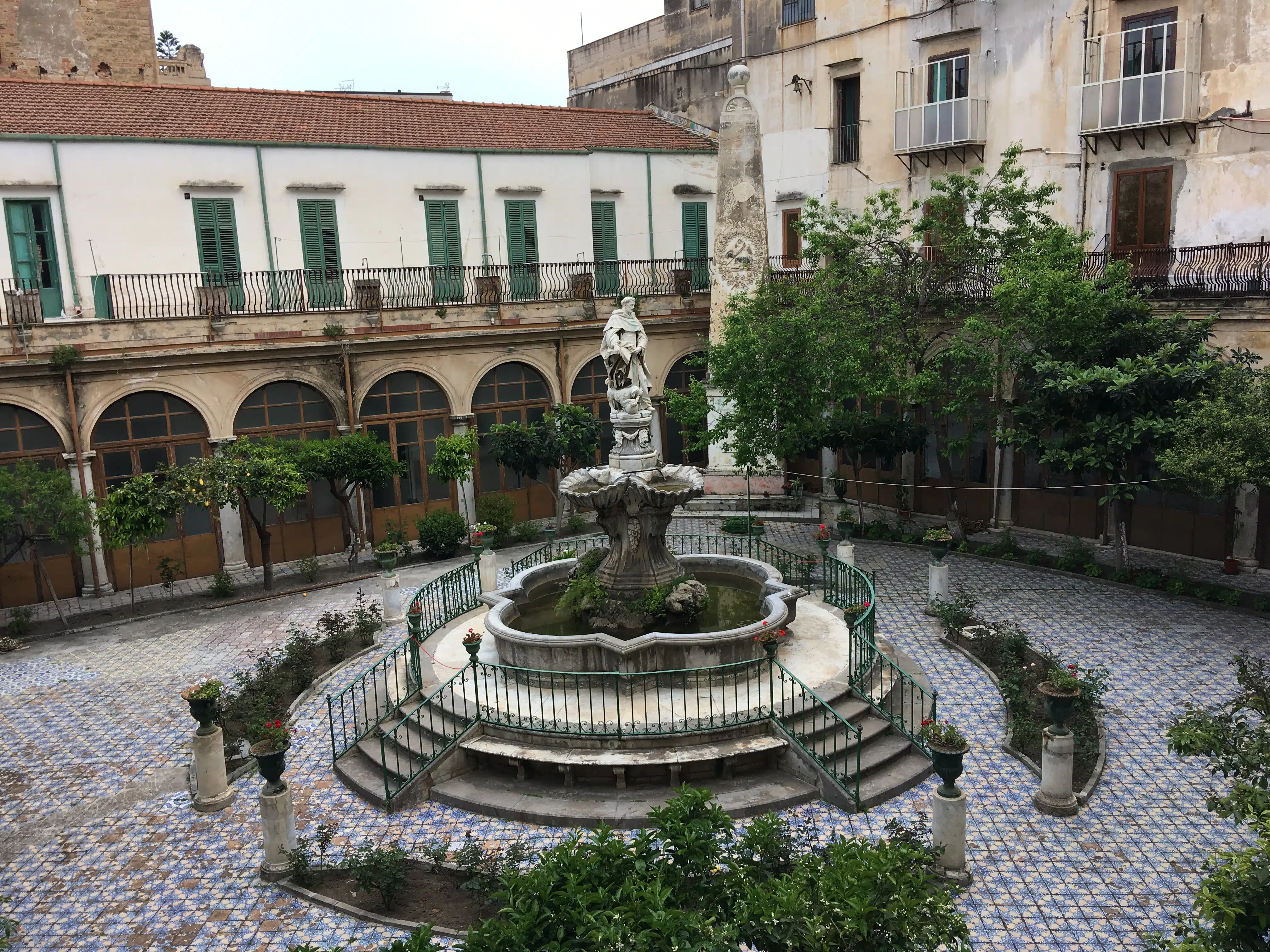 9Colonne  Palermo, alla scoperta del monastero di Santa Caterina